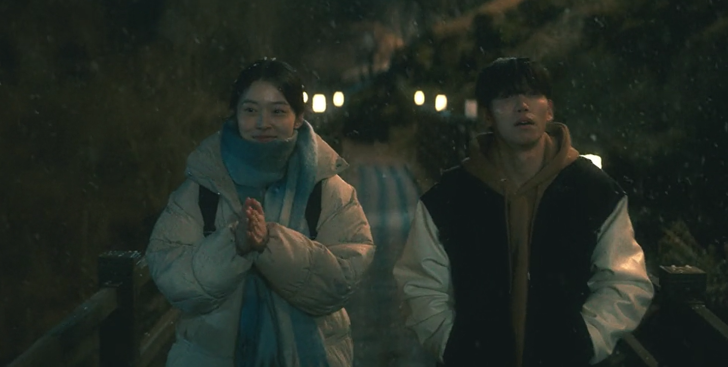 Ju-yeon and Jae-yeong when they were high schooler