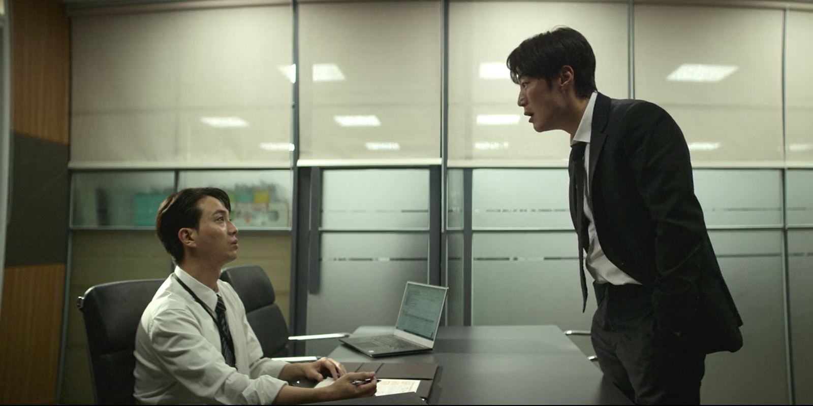 Jae-yeong went for his father's insurance money