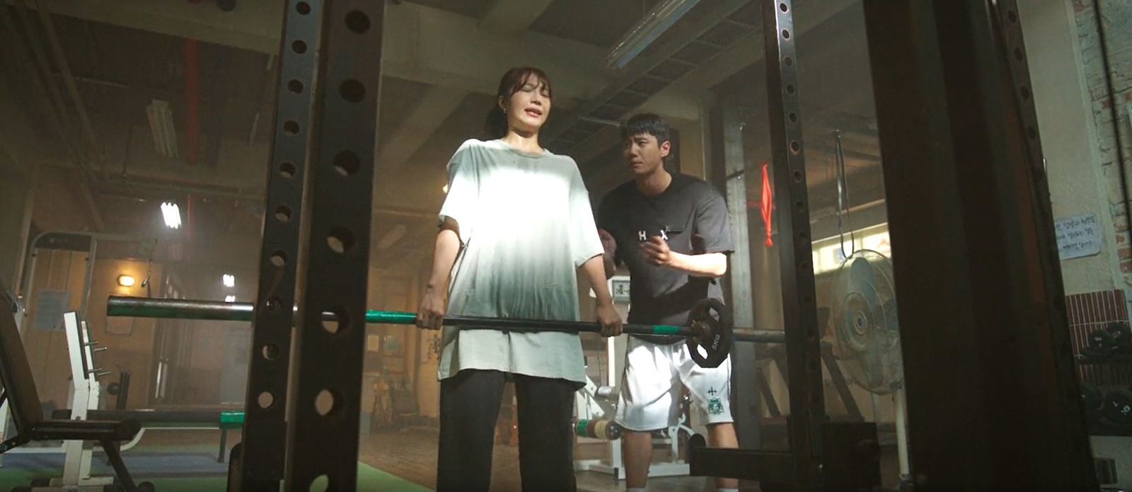 pump up the healthy love Lee Jun-young and Jung Eun-ji